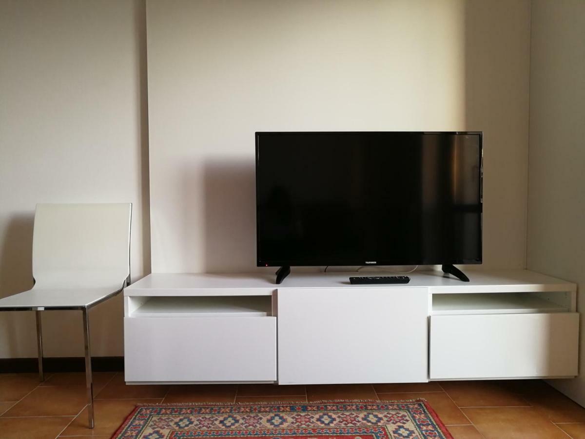 Carducci Apartment - The V Collection Turate Ngoại thất bức ảnh